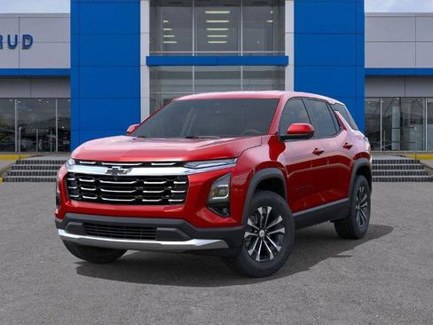 New 2026 Chevrolet Equinox LT image 6