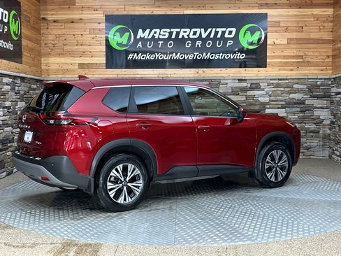 Used 2022 Nissan Rogue SV AWD/4WD image 13