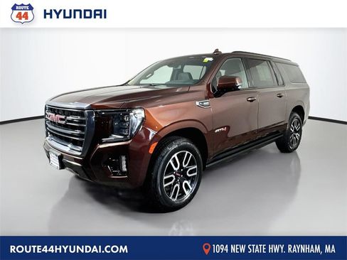Used 2022 GMC Yukon XL AT4 w/ Technology Package AWD/4WD image 1