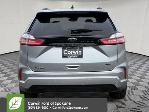 Used 2024 Ford Edge SE w/ Black Appearance Package AWD/4WD image 18