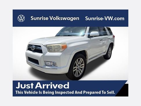 Used 2010 Toyota 4Runner Limited AWD/4WD image 1