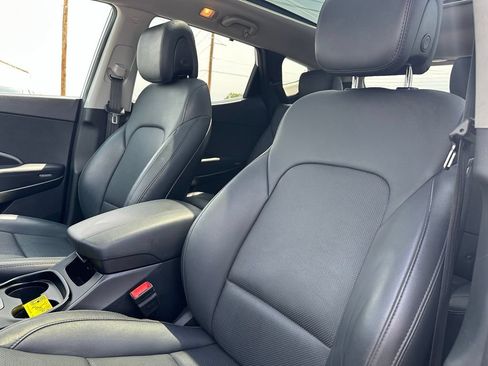Used 2018 Hyundai Santa Fe Sport w/ 2.0T Ultimate Tech Package 05 AWD/4WD image 12