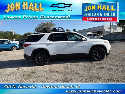 Used 2021 Chevrolet Traverse RS FWD image 14