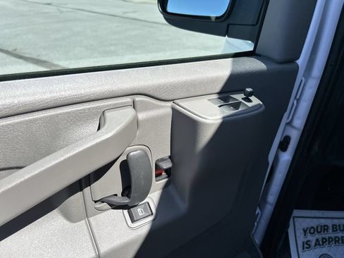 New 2026 Chevrolet Express 2500 w/ Driver Convenience Package RWD image 18