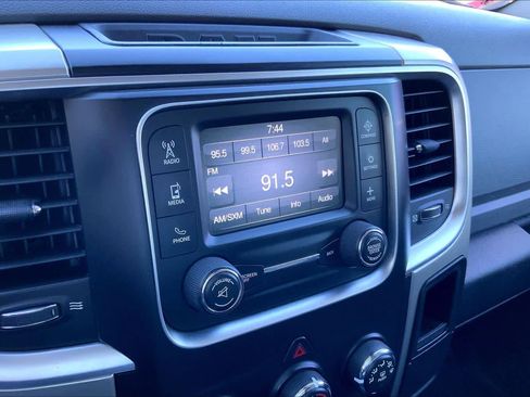 Used 2014 RAM 2500 SLT image 26