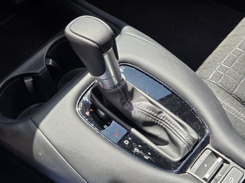 Certified 2024 Honda HR-V LX image 26