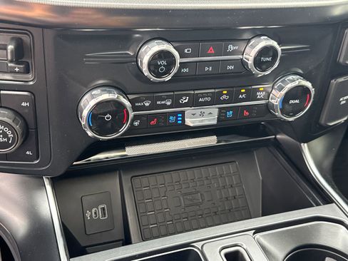 New 2025 Ford F150 Raptor image 29