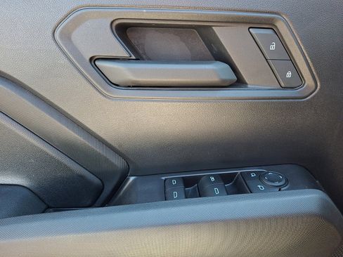 Used 2024 Chevrolet Colorado Trail Boss w/ Advanced Trailering Package AWD/4WD image 12