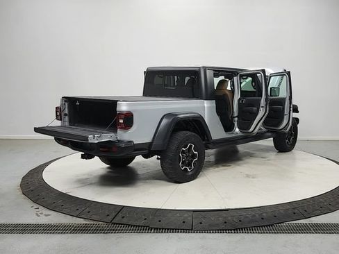 Used 2023 Jeep Gladiator Rubicon w/ LED Lighting Group AWD/4WD image 15