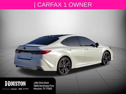 Used 2025 Toyota Camry XSE w/ Premium Package FWD image 4