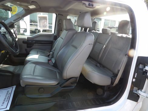 Used 2017 Ford F250 XL image 8