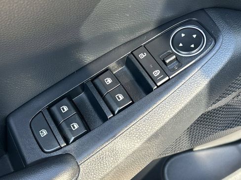 Used 2022 Kia Seltos S AWD/4WD image 18