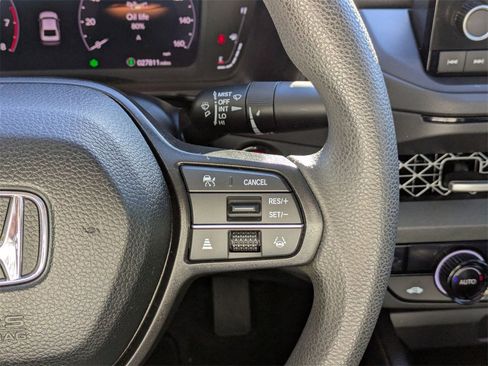 Used 2023 Honda Accord EX image 19