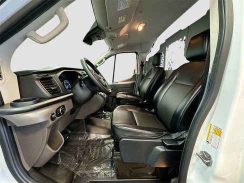 Used 2020 Ford Transit 150 Base image 21