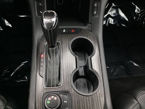 Used 2017 GMC Acadia SLT AWD/4WD image 38
