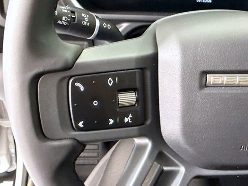 New 2026 Land Rover Defender 110 X-Dynamic SE AWD/4WD image 11