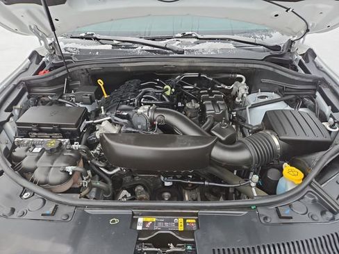 Used 2023 Dodge Durango GT image 36