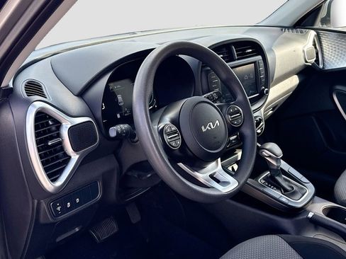 Used 2024 Kia Soul LX w/ Option Group 015 image 23