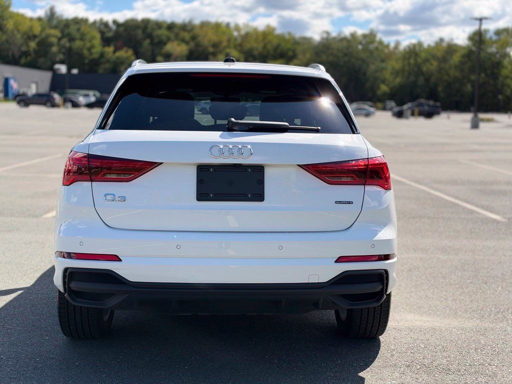 Used 2024 Audi Q3 2.0T Premium Plus AWD/4WD image 5