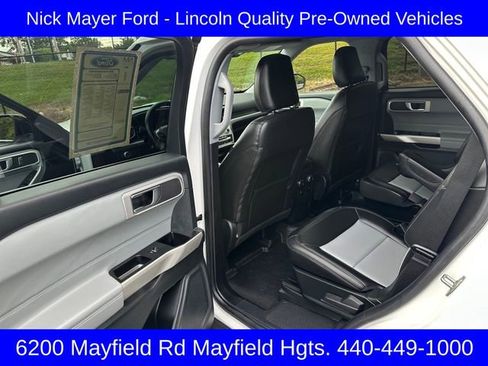 Used 2022 Ford Explorer XLT w/ Equipment Group 202A image 22