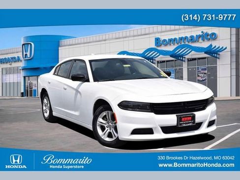 Used 2023 Dodge Charger SXT RWD image 1