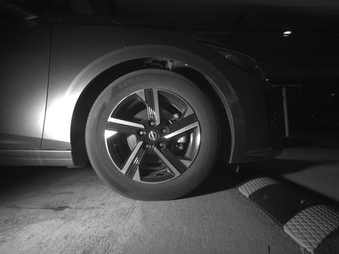 Used 2025 Nissan Sentra SV image 13