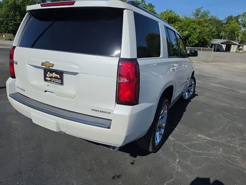 Used 2020 Chevrolet Tahoe Premier w/ Premier Plus Edition AWD/4WD image 14