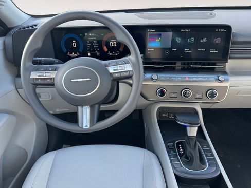 New 2026 Hyundai Kona SE image 10