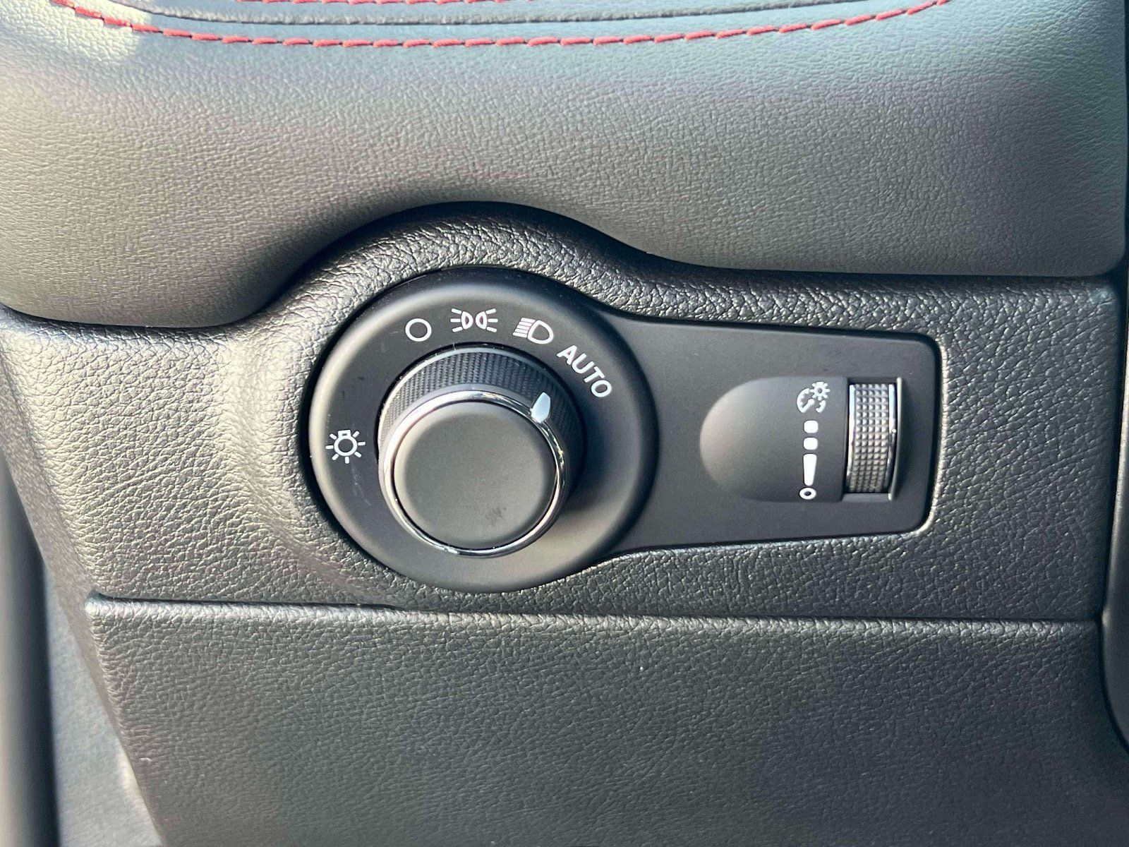 Used 2026 Dodge Durango GT AWD/4WD image 21