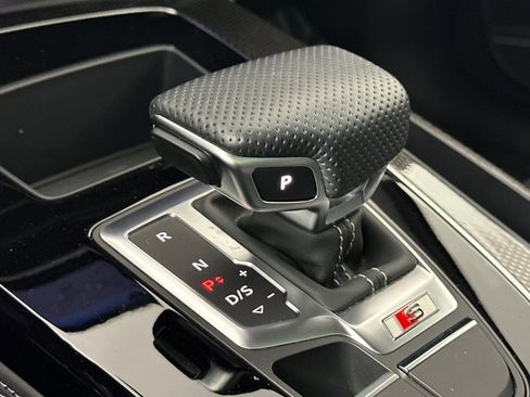 Used 2023 Audi SQ5 Premium Plus w/ Premium Plus Package image 21