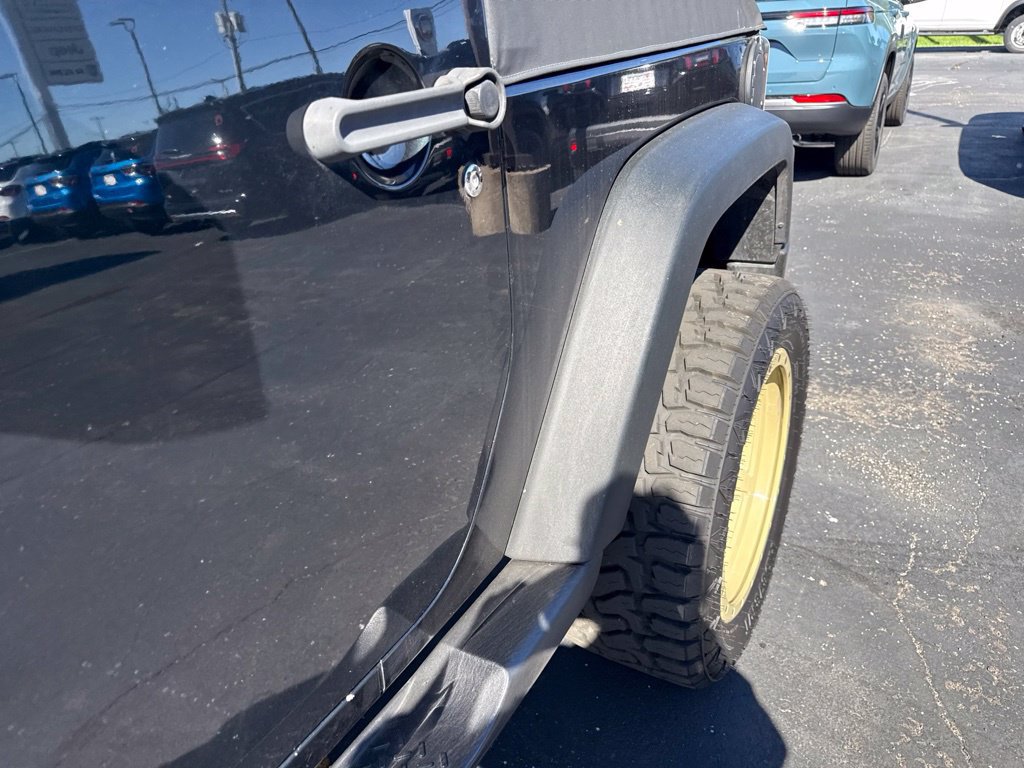 Used 2012 Jeep Wrangler Sport AWD/4WD image 16