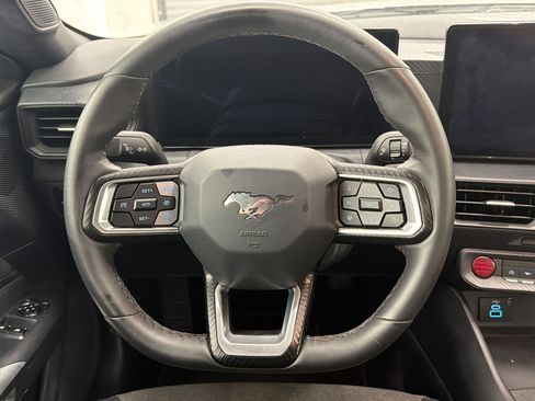 Used 2024 Ford Mustang Coupe RWD image 14