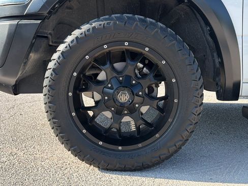 Used 2024 RAM 1500 Warlock RWD image 7