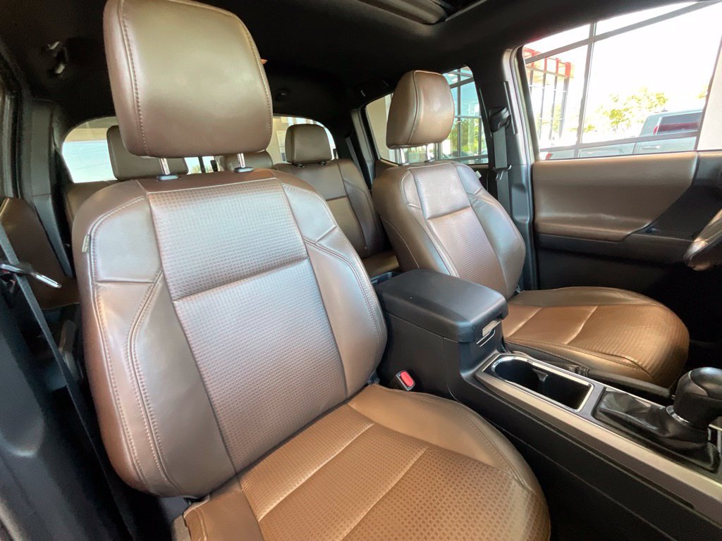 Used 2019 Toyota Tacoma Limited AWD/4WD image 20