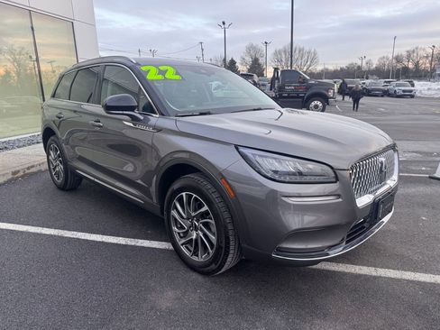 Certified 2022 Lincoln Corsair AWD w/ Equipment Group 101A image 8