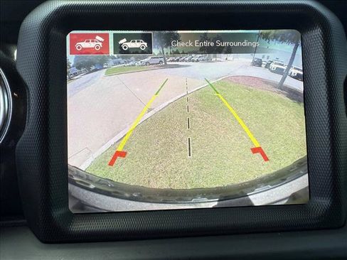 Used 2021 Jeep Wrangler Unlimited Rubicon image 13