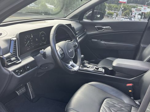 Used 2023 Kia Sportage X-Pro AWD/4WD image 10