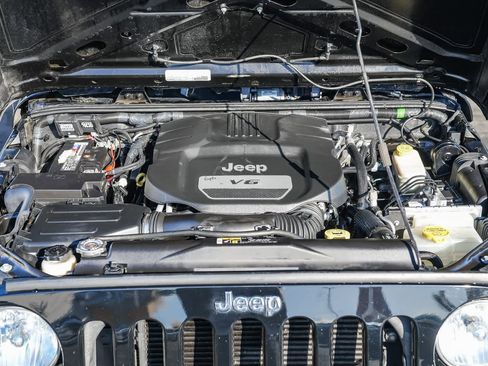 Used 2017 Jeep Wrangler Unlimited Sport w/ Quick Order Package 24S image 21