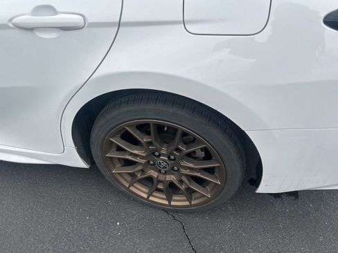 Used 2023 Toyota Camry SE image 15