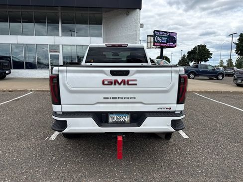 Used 2024 GMC Sierra 3500 AT4 AWD/4WD image 6