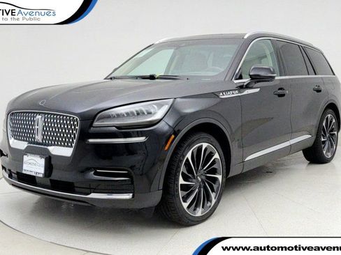Used 2023 Lincoln Aviator Reserve w/ Equipment Group 201A image 1
