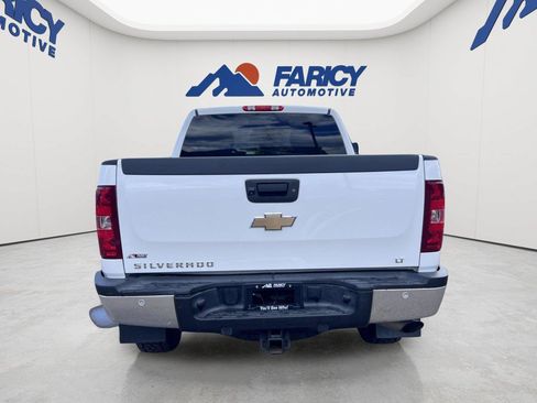 Used 2010 Chevrolet Silverado 2500 LT w/ Interior Plus Package RWD image 6