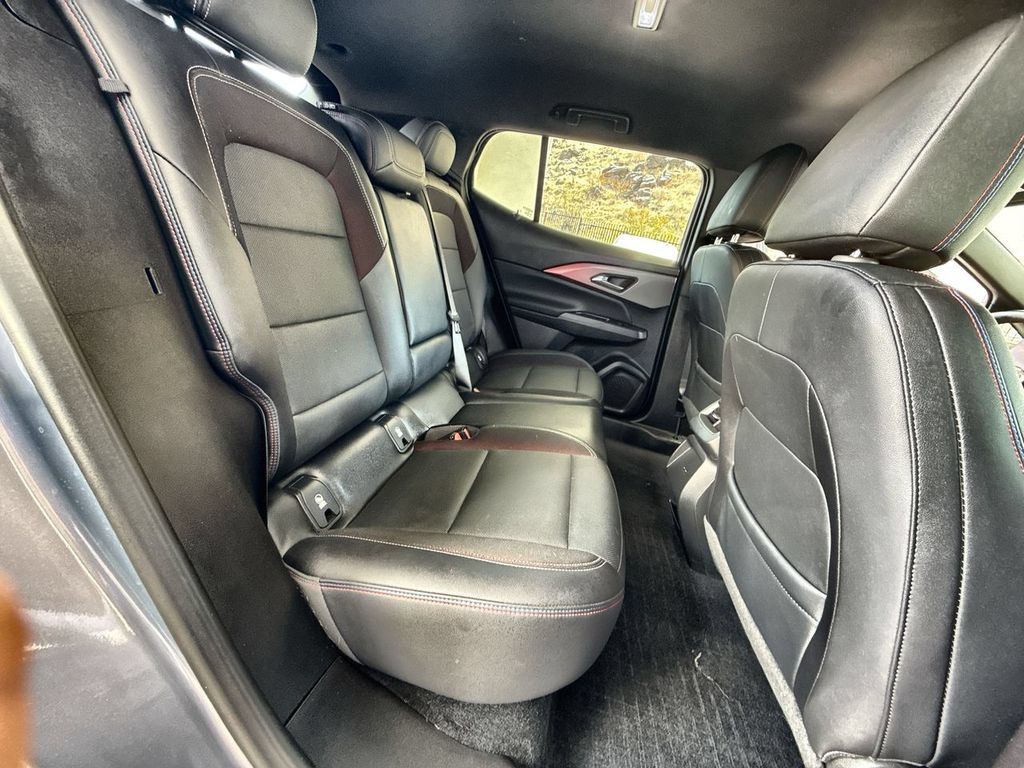 Used 2024 Chevrolet Equinox EV RS FWD image 26