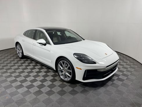 Certified 2026 Porsche Panamera image 9