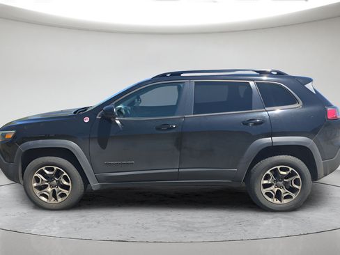 Used 2022 Jeep Cherokee Trailhawk w/ Trailer Tow Group AWD/4WD image 7