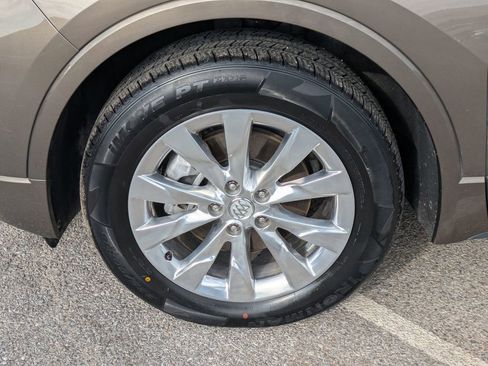 Used 2017 Buick Envision Essence image 11