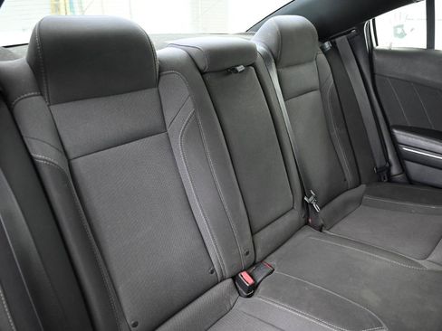 Used 2017 Dodge Charger R/T RWD image 35