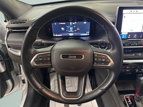 Certified 2022 Jeep Compass High Altitude image 11