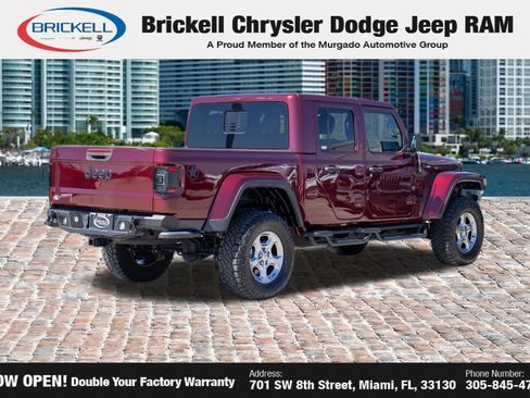 Used 2021 Jeep Gladiator Mojave AWD/4WD image 6