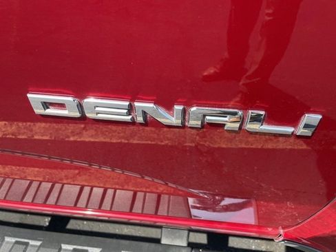 Used 2019 GMC Canyon Denali image 10